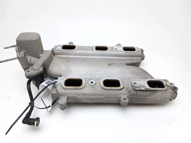 Chevrolet Impala 2009-2011 colector de admisión Foto 1 de 4