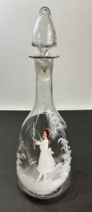 Antike böhmische Mary Gregory Glas Karaffe 13,5" Flaschenverschluss Mädchen mit Reifen - Bild 1 von 9