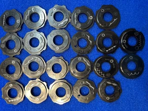 Vintage Elna und andere Nähmaschinen Stichscheiben Muster 22 Nocken, Swiss Made - Bild 1 von 10