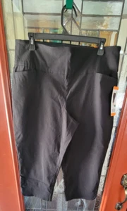 S.C &CO Ladies 360 Tummy Control Pull On Capri Pant Black Size 16 NWT Free Ship - Picture 1 of 5