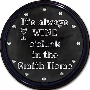 Vino en punto Pizarra Reloj de pared Personalizado Copa de vino personalizada Nueva 10 " - Imagen 1 de 1
