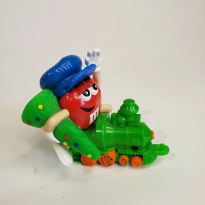 m&m's roter Weihnachtszug Serie 1 Motor mit Baumspitze 3 1/2 cm hoch - Bild 1 von 5