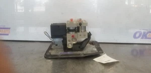 92 CHEVY CORVETTE C4 ABS PUMP ASSEMBLY - Picture 1 of 12