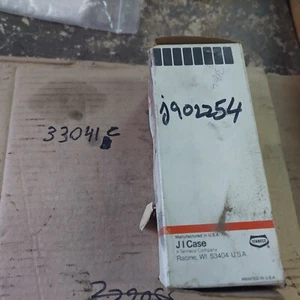 NEW NOS TRACTOR PARTS J902254 VALVE Case parts 6830TA, 9130, 1844, 1822, 1550, - Picture 1 of 2