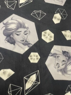 Manta polar púrpura hecha a mano Elsa Frozen Foto 1 de 4