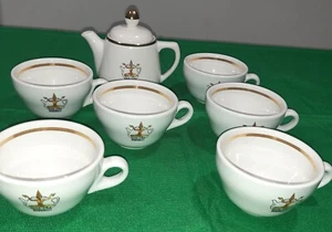 SERVIZIO " NICE TEA BONOMELLI " VINTAGE PORCELLANA - 6 TAZZE + TEIERA - Foto 1 di 3