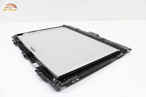 2018-2021 CHEVROLET TRAVERSE SUNROOF REAR WINDOW GLASS SUNSHADE SUN SHADE OEM - Picture 1 of 5
