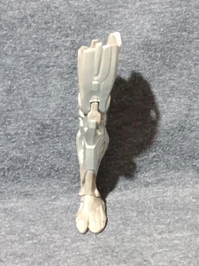 Figura de acción Hasbro Marvel Legends ULTRON construcción pierna izquierda BAF - Imagen 1 de 6