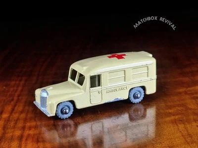 Ambulancia Daimler Lesney Matchbox No.14b en muy buena condición, modelo de coche vintage Foto 1 de 4
