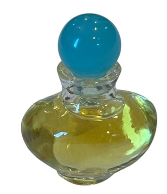 Giorgio Beverly Hills Wings Extraordinary Perfume Mini Travel 3.7ml Splash - Image 1 of 3