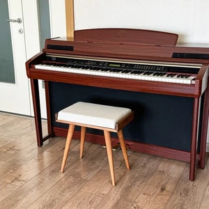 Nussbaum Ottomane Hocker - Fußhocker für Wohnzimmer, Schlafzimmer, Klavierbank - Bild 1 von 30