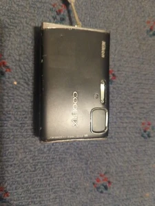 Nikon COOLPIX s50 Digital Camera - Untested No SD Card Or Battery - Picture 1 of 2