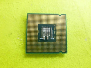 Intel Pentium Dual Core E5200 Laptop CPU Processor # SLB9N, 2.5GHz, Socket 775 - Picture 1 of 2