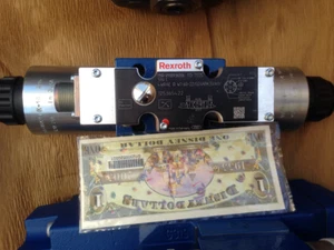 4WRAE10W1-60-2X/G24N9K31/A1V NEW GERMANY VALVE R900936006 - Picture 1 of 1