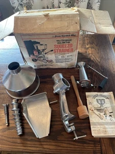 Exprimidor colador Squeezo 400 TS de colección camino de jardín manivela enlatado todo metal original - Imagen 1 de 19