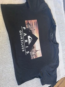 Quiksilver Men's T-Shirt - Picture 1 of 3
