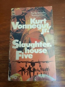 Slaughter-House Five by Kurt Vonnegut, Jr., 1st Dell pb edition, Vintage 1971 - Picture 1 of 9