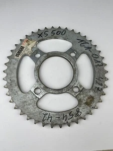 Yamaha XS500 XS 500 Sprocket 42 Tooth Sprocket 42 Teeth 1J3-25442-20 #13409 - Picture 1 of 4