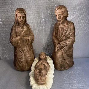 Nativity Mary Joseph & Baby Jesus Plastic Faux Wood Grain Blow Molds VTG Empire - Picture 1 of 13