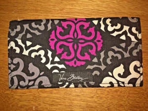 Vera Bradley Canterberry Magenta Scheckbuchhülle nicht mehr produziert neu ohne Etikett - Bild 1 von 7