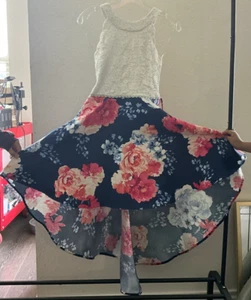 Speechless Girls Size 14 White Sleeveless Formal with blue flowery skirt - Picture 1 of 5