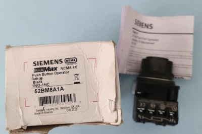 SIEMENS 52BM8A1A / 52BM8-A1A Non-Illuminated Flush Button Black - Image 1 of 4