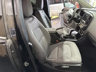 CHEVROLET COLORADO 2015-2019 ASIENTO DELANTERO DERECHO TELA CUBO CABINA EXTENDIDA Foto 1 de 3