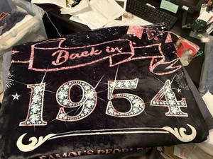 Blanket For Anyone Born In 1954 - Picture 1 of 2