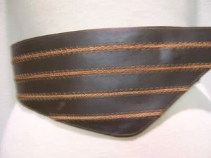 27″-32″ DARK GREEN LEATHER BELT INSET WITH CAMEL PIPING VINTAGE UNUSED 4 INCH WI - Picture 1 of 3