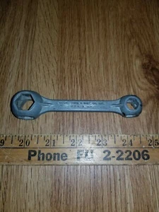 Rare Dog Bone Novel Mfg & Dist Co Inc NYC 3 USA 10 Multi-Wrench Tool ~ Vintage - Picture 1 of 7