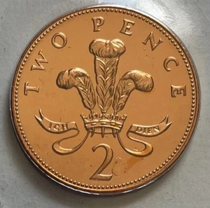 Great Britain 2 Pence 1990 - Ostrich Feathers - Brilliant Uncirculated - Picture 1 of 5