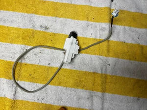 DC34-00025A Samsung Washer Door Lock Free Shipping - Picture 1 of 4