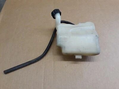 Tanque de líquido de arrefecimento de sombra Honda VT800 1988 - Imagem 1 de 4