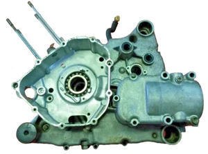 02-09 Suzuki ATV Engine Crankcase LTF250 Ozark LTZ250 Quad Sport Motor Housing - Picture 1 of 12