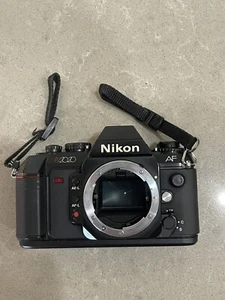 NIKON N2020 AF Film Camera Body For Parts - Picture 1 of 11