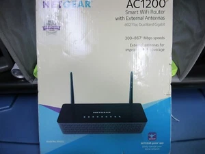 Netgear R6220-200NAS AC1200 Dual Band Smart WiFi Router-new open box - Picture 1 of 4