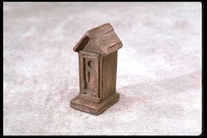 SMC-221 Outhouse Highly Detailed HO, HOn30 Scale (unfinished) - Picture 1 of 1