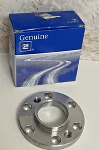 Genuine GM Spacer 12563532 New Unused Original Stock - Picture 1 of 4