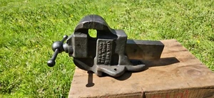 Large Vintage Athol No 614 Bench Vise, 4" Jaws, 49lbs, Opens Smoothly - Picture 1 of 14
