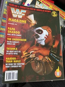 Revista WWF WWE SEPTIEMBRE 1992 Papa Shango + Catálogo de Mercancías - Imagen 1 de 3