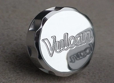 Kawasaki Vulcan VN 500 750 800 900 1500 1600 1700 2000 CHROME ENG OIL CAP - Image 1 of 2