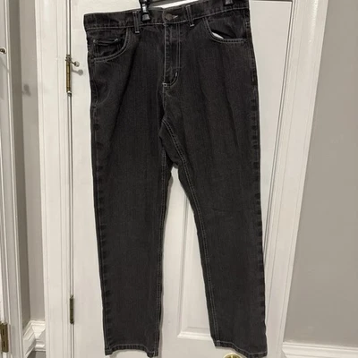 Jeans masculino Chams tamanho 34x30 lavagem escura e design nos bolsos perna reta - Imagem 1 de 4