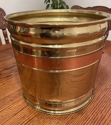 "Contenedor cubo maceta de latón y cobre de colección 10"" acabado lacado Tennessee" Foto 1 de 4