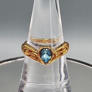 Avon Crystal Ring Gold Tone Light Blue Pear Shape Stone Size 7