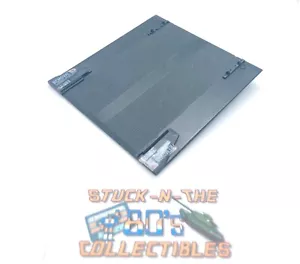 1984 GI Joe ARAH Killer WHALE Boarding Ramp Liner, mai rotto in ottime condizioni - Foto 1 di 2