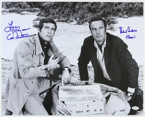 1974-1978 Lee Majors & Richard Anderson Signed LE 16x20 Photo (JSA) Cover