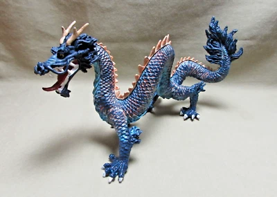 Figura de ação 7" BLUE HORNED EMPEROR DRAGON Plastoy Safari calabouço medieval chinês - Imagem 1 de 3