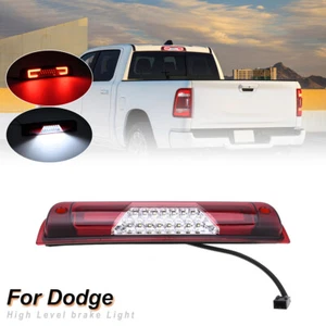 Tercera luz de freno LED roja doble-C Halo CHSML 2011-2024 para Ram 4500 5500 - Imagen 1 de 10