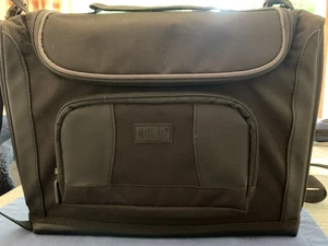 USA Pro Gear Camera Case - Picture 1 of 3