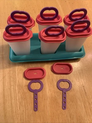 Tupperware Paleta Helado Tups Moldes Pop-Bandeja Azul con 6 Moldes 8 Palos 8 Sellos Rosa Foto 1 de 4